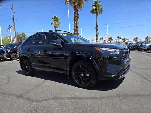 2024 Toyota RAV4 Hybrid SE