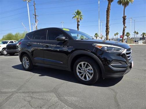 2017 Hyundai TUCSON SE