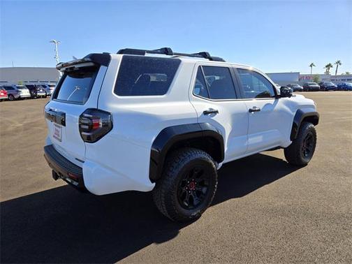 2025 Toyota 4Runner TRD Off Road