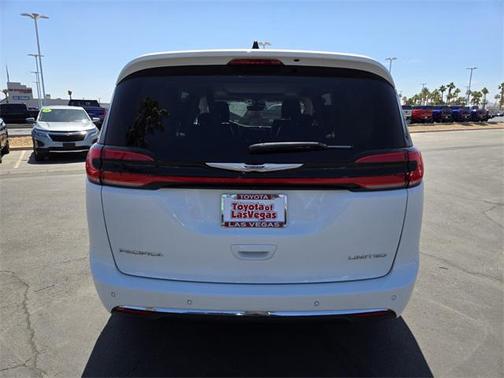 2023 Chrysler Pacifica Limited