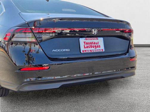 Crystal Black Pearl 2025 Honda Accord LX 1.5T