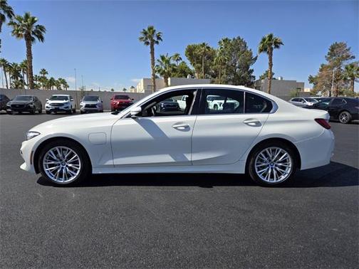 2024 BMW 330e Base
