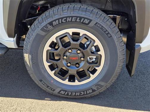 2025 Toyota 4Runner TRD Off Road Premium