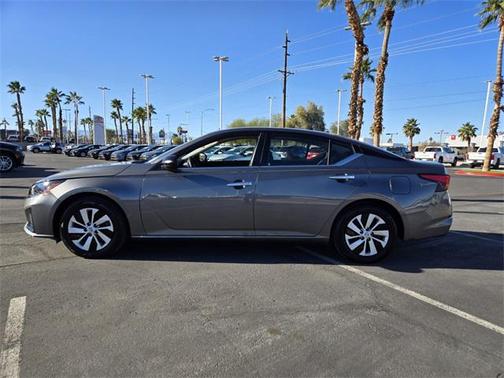 2025 Nissan Altima S FWD