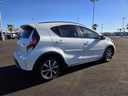 2018 Toyota Prius c Three