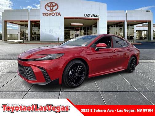 2025 Toyota Camry SE