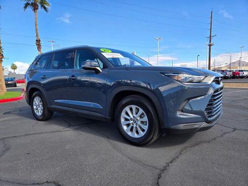 2025 Toyota Grand Highlander XLE