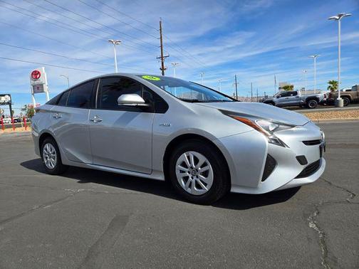 2016 Toyota Prius Two