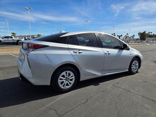 2016 Toyota Prius Two