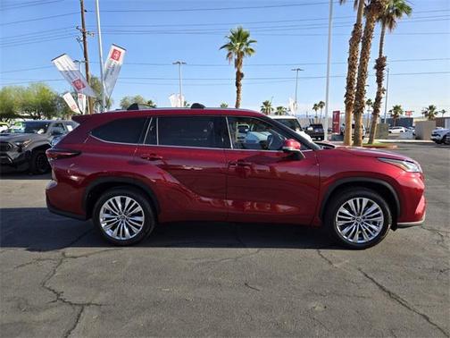 2024 Toyota Highlander Platinum