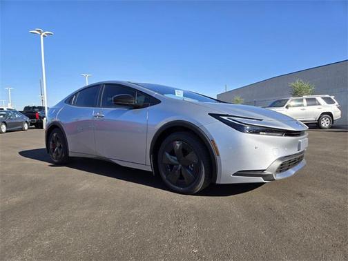 2026 Toyota Prius Plug-In Hybrid SE