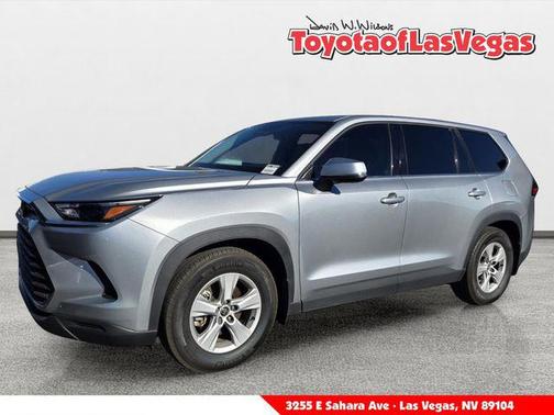 Celestial Silver Metallic 2025 Toyota Highlander LE