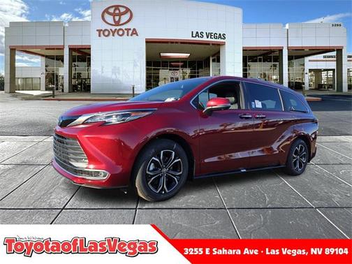 2025 Toyota Sienna Platinum 7 Passenger