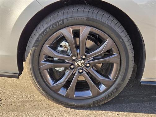 2025 Toyota Sienna XSE 7 Passenger