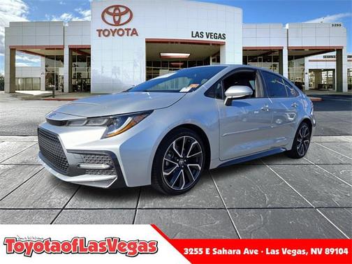 Classic Silver Metallic 2022 Toyota Corolla XSE