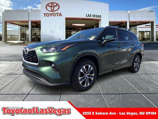 2023 Toyota Highlander XLE