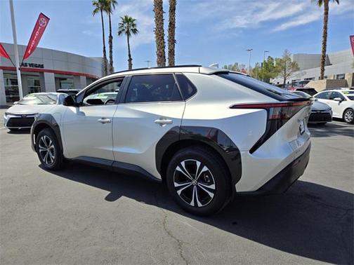 2024 Toyota bZ4X XLE