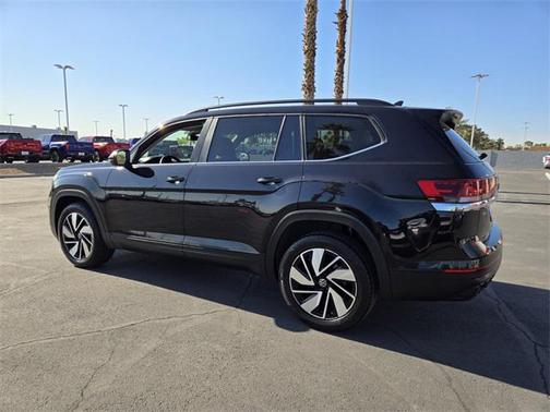 2024 Volkswagen Atlas 2.0T SE w/Technology 4MOTION