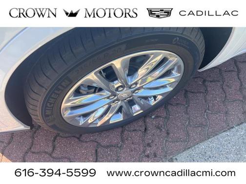 2025 Cadillac XT6 Premium Luxury AWD