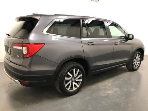 Photo 2 of 35 of 2021 Honda Pilot EX-L