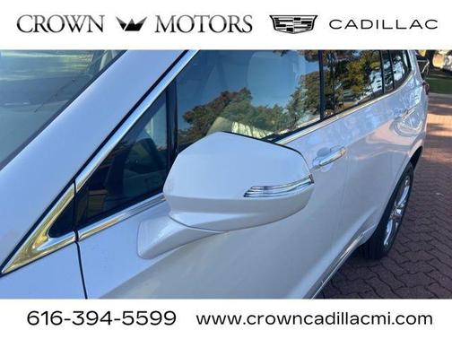 2025 Cadillac XT6 Premium Luxury AWD