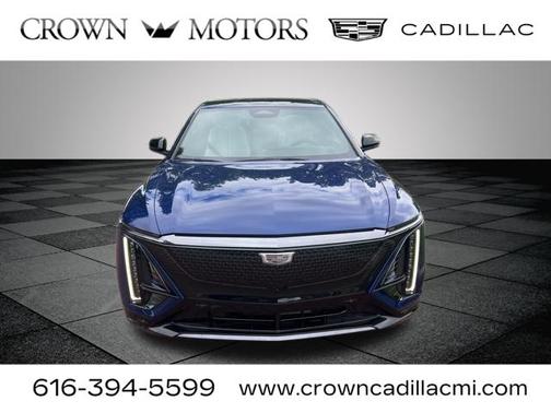 2024 Cadillac LYRIQ Sport