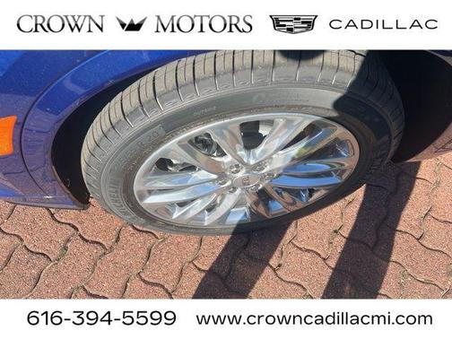 2025 Cadillac XT6 Premium Luxury AWD