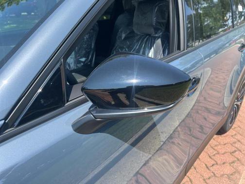 2025 Mazda CX-70 PHEV Premium Plus Package