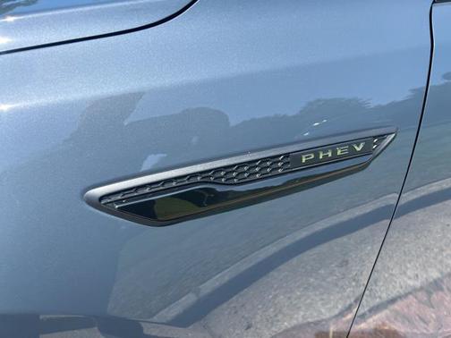 2025 Mazda CX-70 PHEV Premium Plus Package