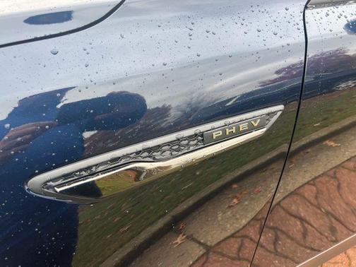 2025 Mazda CX-90 Premium