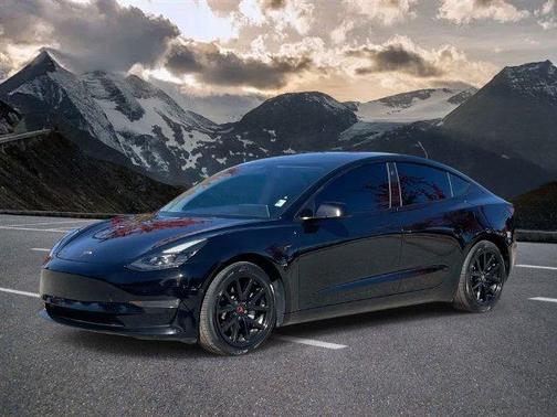 Black 2022 Tesla Model 3 Long Range