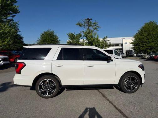 Star White 2020 Ford Expedition Limited