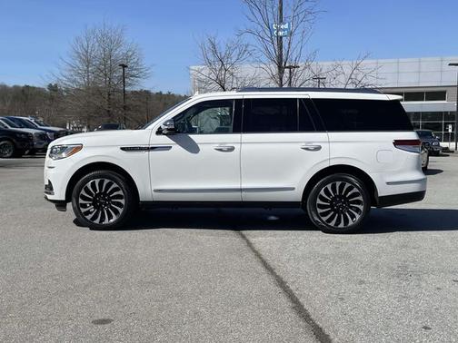 2023 Lincoln Navigator BLACK LABEL