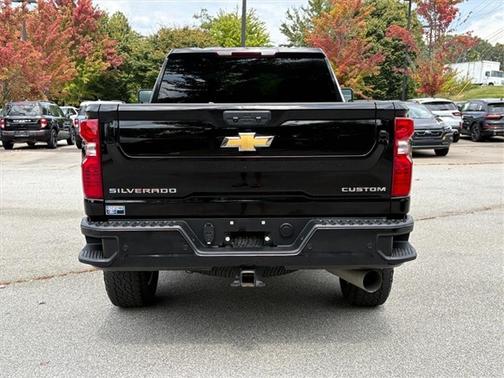 2024 Chevrolet Silverado 2500 CUSTOM
