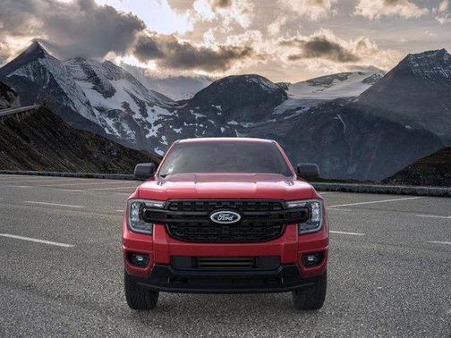 Ruby Red Metallic Tinted Clearcoat 2025 Ford Ranger XLT