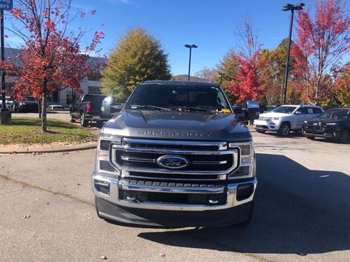 2022 Ford F-350 LARIAT SUPER DUTY