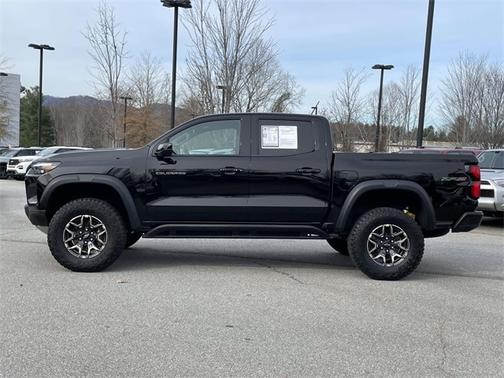 2024 Chevrolet Colorado ZR2
