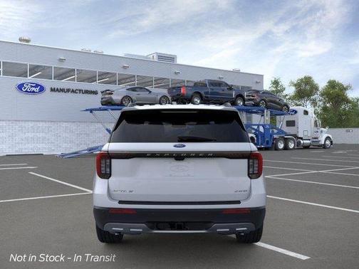 Space White Metallic 2026 Ford Explorer Active