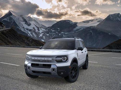 Oxford White 2026 Ford Bronco Sport Badlands