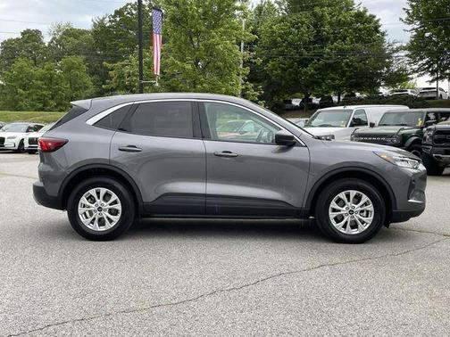 Carbonized Gray Metallic 2024 Ford Escape Active