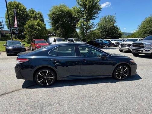 Aqua 2018 Toyota Camry XSE