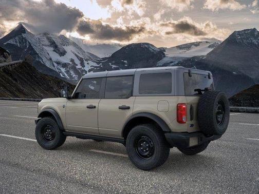 Desert Sand 2026 Ford Bronco Big Bend