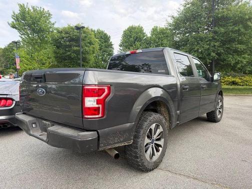 Magnetic 2018 Ford F-150 XL