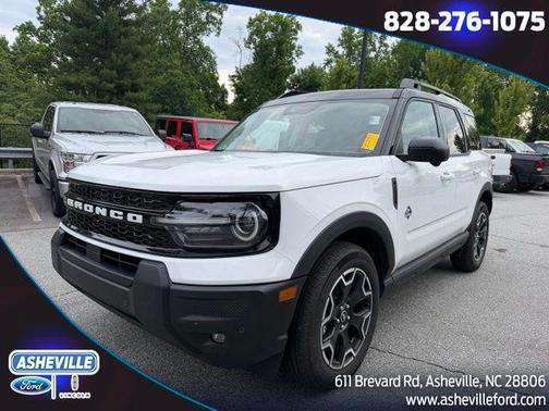 Oxford White 2025 Ford Bronco Sport Outer Banks