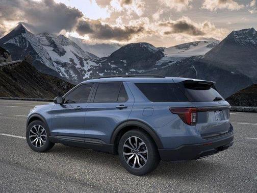 Vapor Blue Metallic 2026 Ford Explorer ST-Line