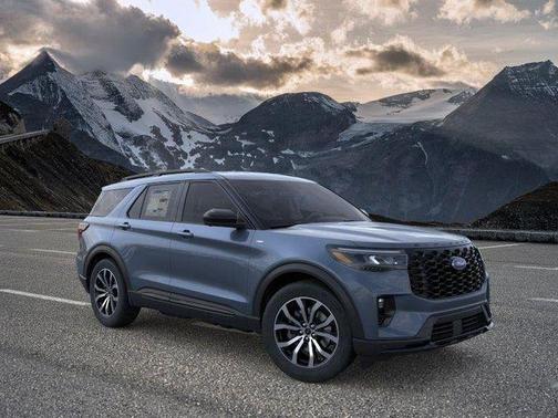 Vapor Blue Metallic 2026 Ford Explorer ST-Line