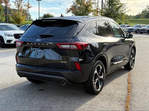 2023 Ford Escape ST-LINE SELECT