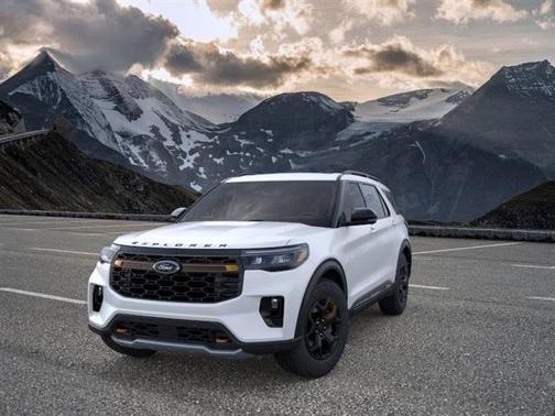 Star White 2026 Ford Explorer Tremor