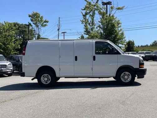 Summit White 2021 Chevrolet Express 2500 Work Van