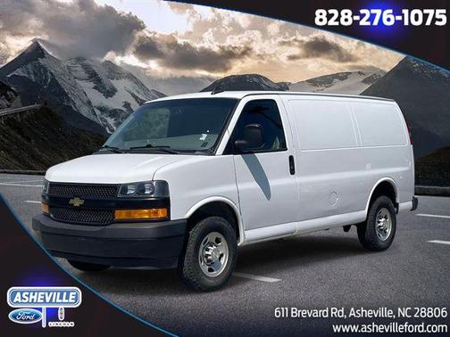 Summit White 2021 Chevrolet Express 2500 Work Van